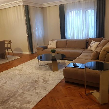 5 Minutes To Subway Apartment Istanbul Bagian luar foto
