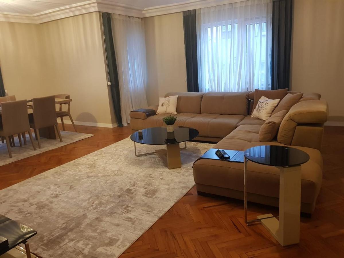 5 Minutes To Subway Apartment Istanbul Bagian luar foto