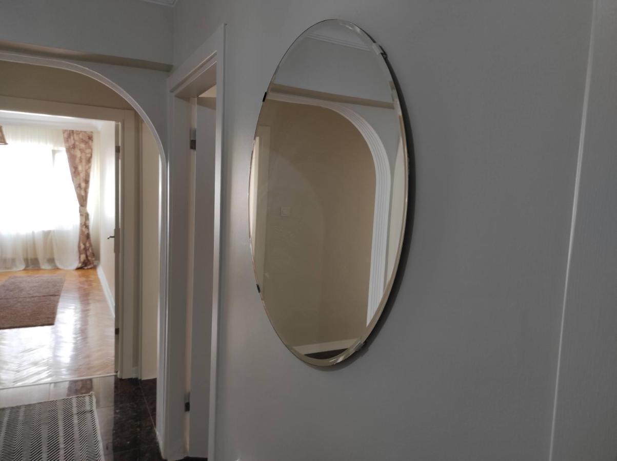 5 Minutes To Subway Apartment Istanbul Bagian luar foto