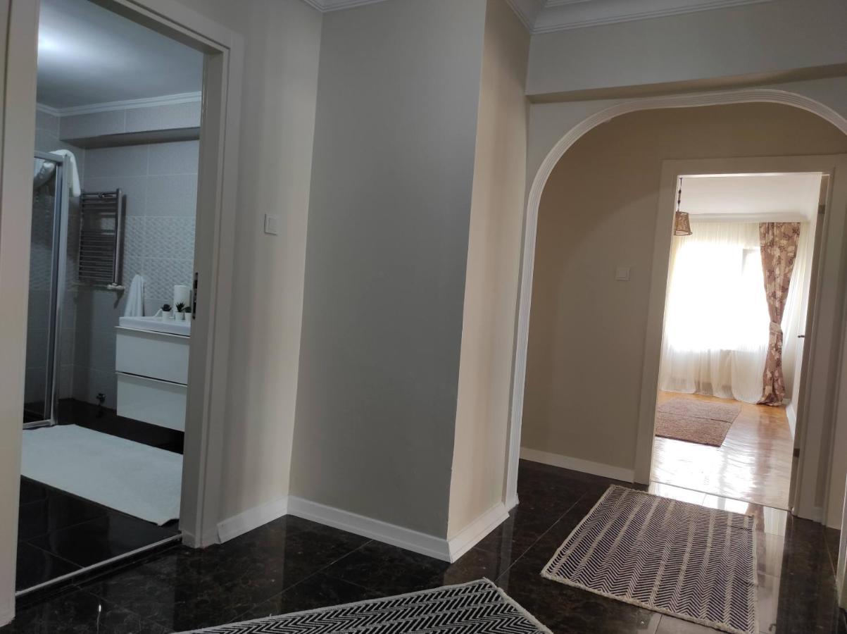 5 Minutes To Subway Apartment Istanbul Bagian luar foto