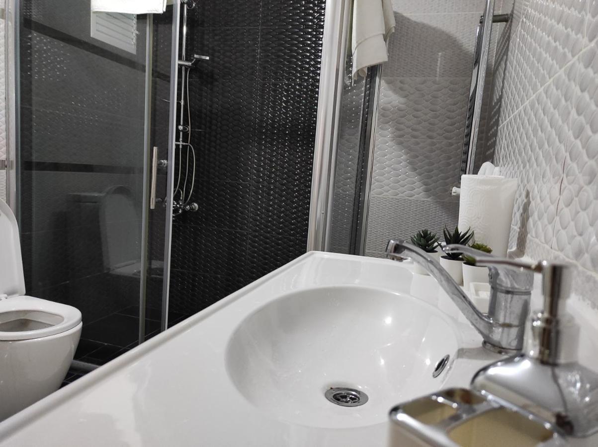 5 Minutes To Subway Apartment Istanbul Bagian luar foto