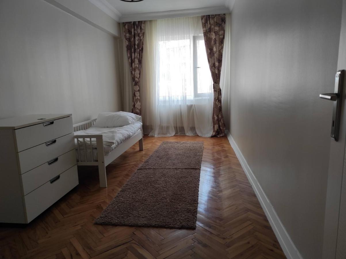 5 Minutes To Subway Apartment Istanbul Bagian luar foto